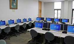コンピュータ自習室